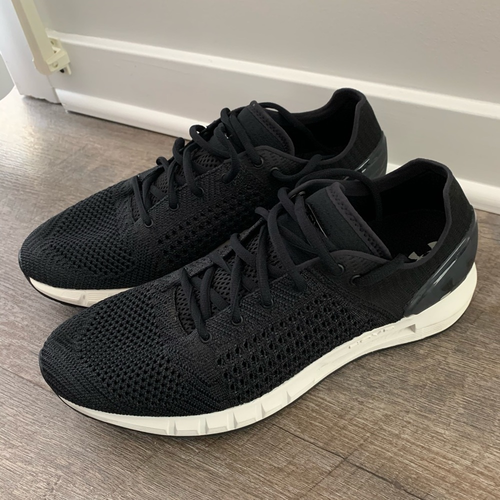 Under Armour HOVR Sneakers